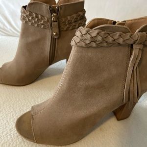 XOXO brand ladies open toed booties